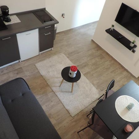Apartment Carla Split Buitenkant foto
